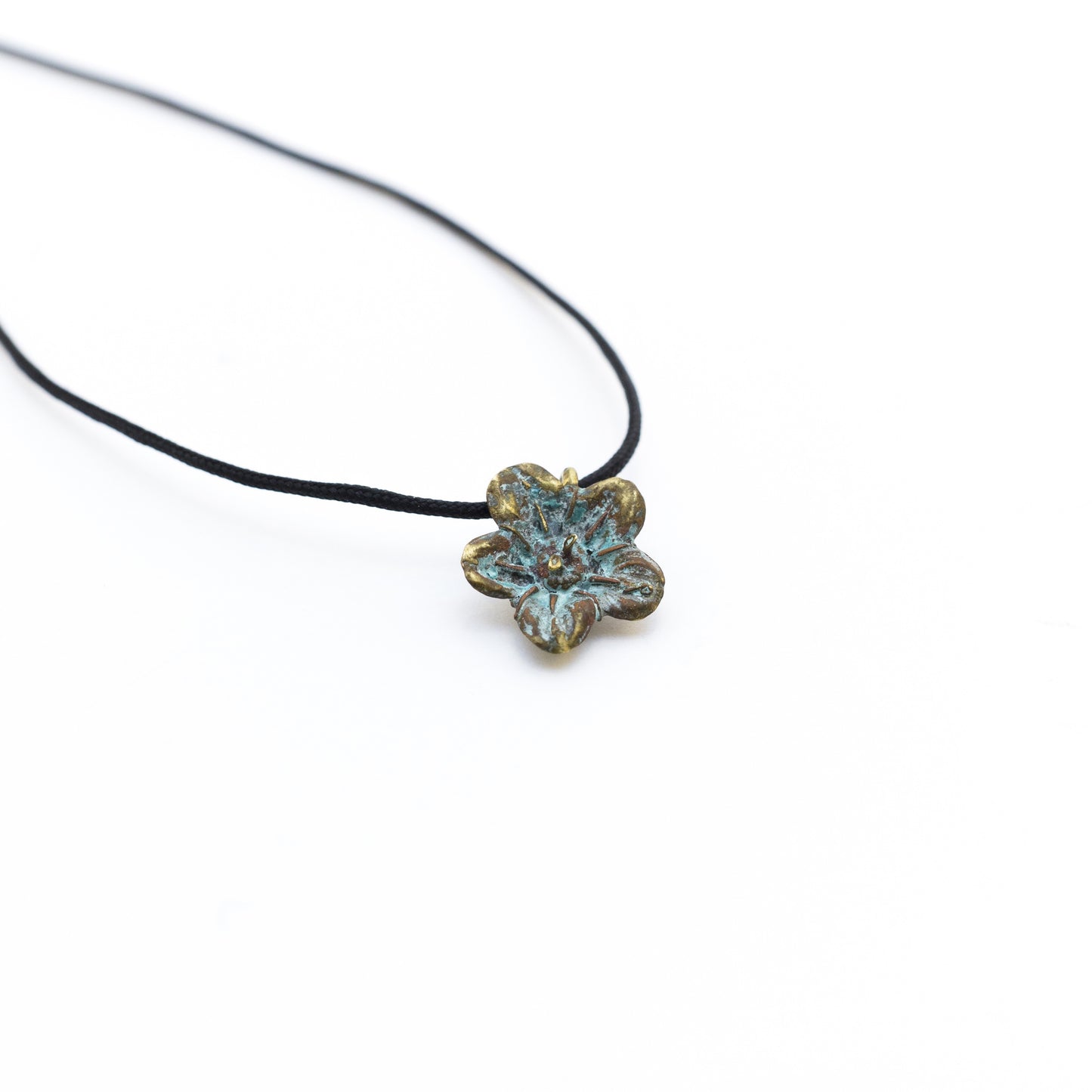Ecballium Elaterium Flower Pendant - sifisjewellery Chaniajewellery Flowerjewellery Chania Flowerjewelery Flowersproducts