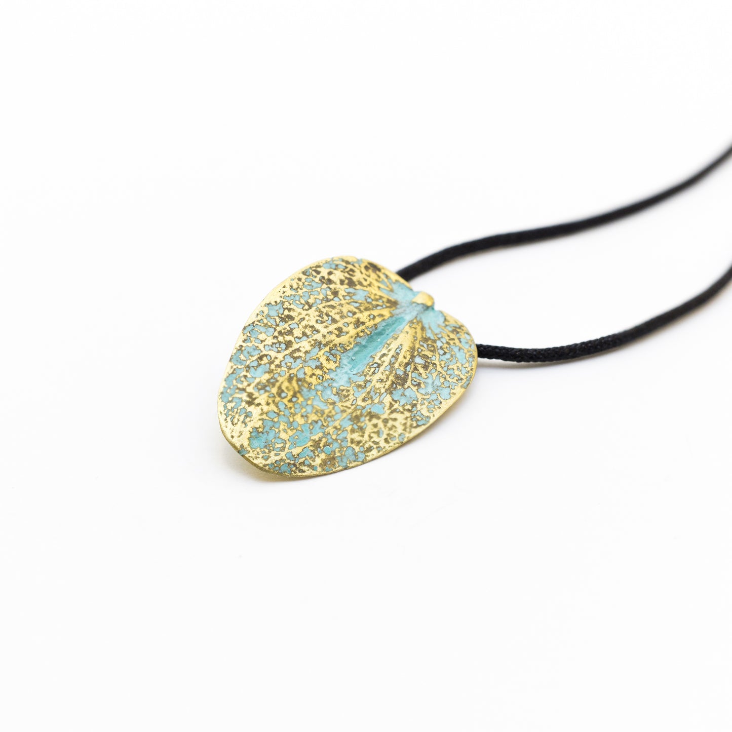 Nepenthes Carnivora Flap - sifisjewellery Chaniajewellery Flowerjewellery Chania Flowerjewelery Flowersproducts