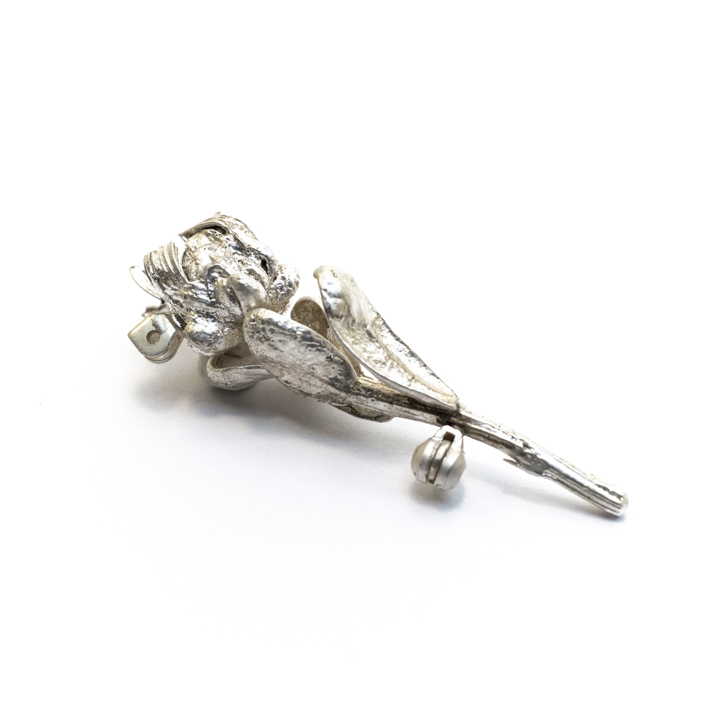 Chrysanthemum Brooch