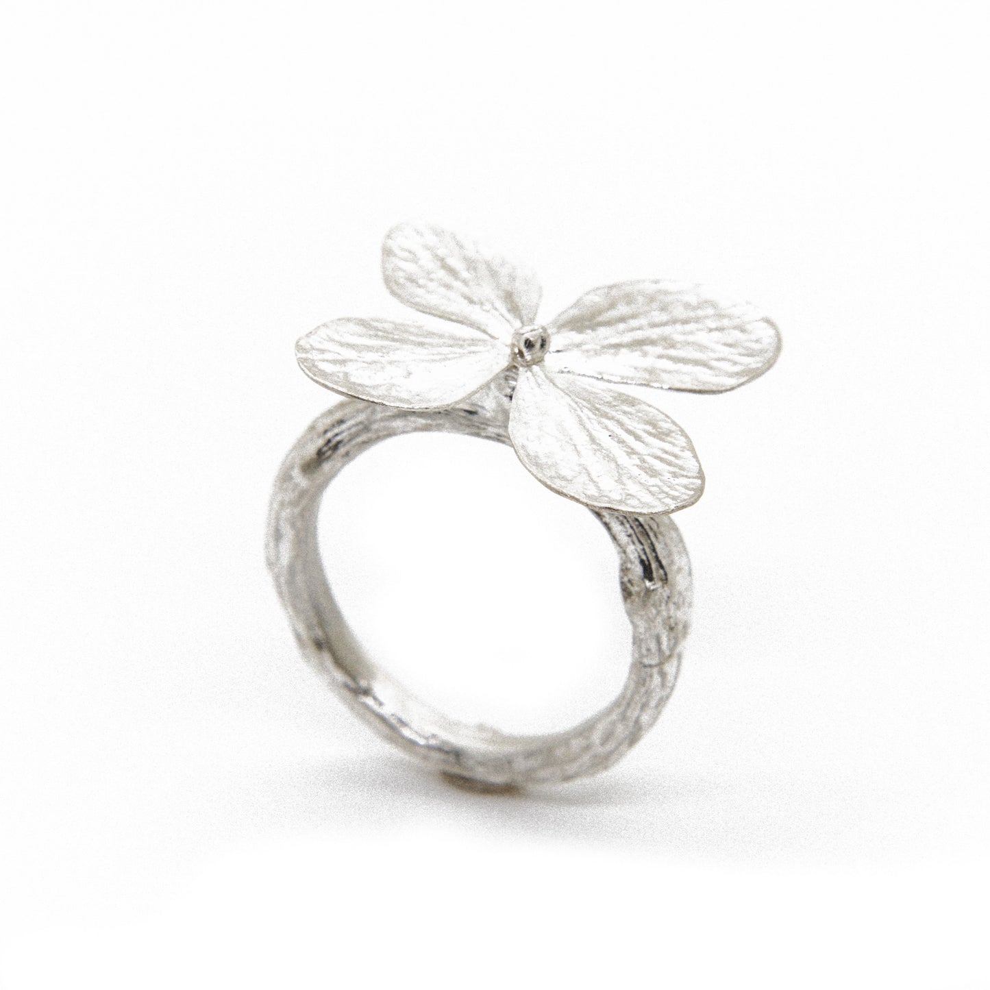 Hydrangea Ring