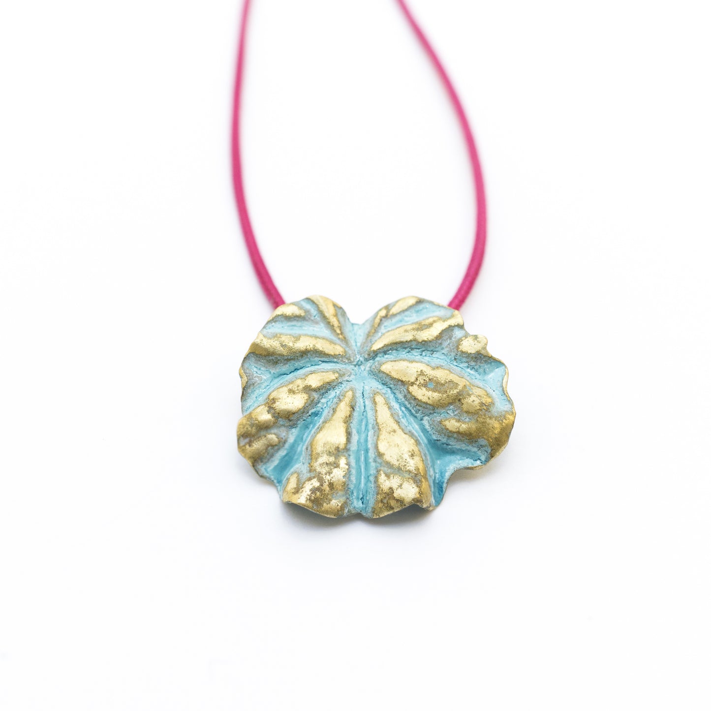 Pelargonium Leaf Pendant - sifisjewellery Chaniajewellery Flowerjewellery Chania Flowerjewelery Flowersproducts