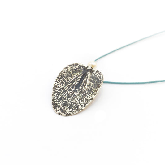 Nepenthes Pendant